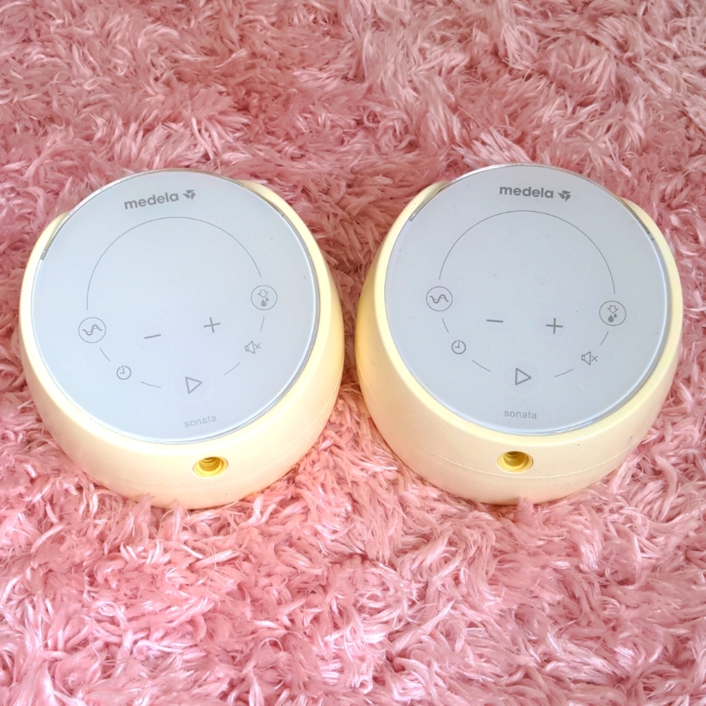 Medela Sonata breast pumps!